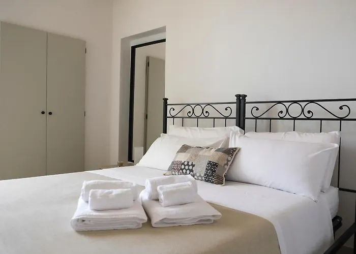 Demarino קסטלאנה גרוטה